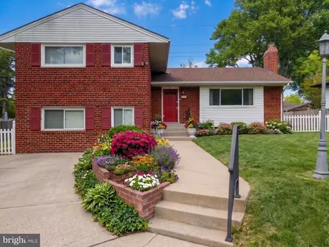 3808 Franconia Rd, Alexandria, VA 22310