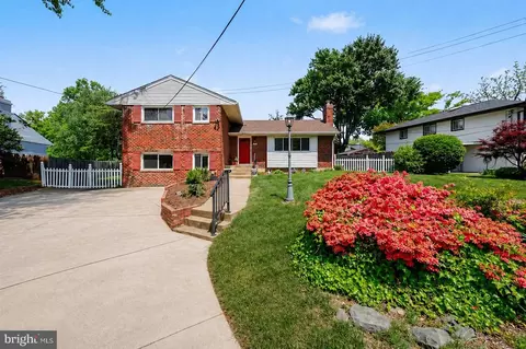 3808 Franconia Rd, Alexandria, VA 22310