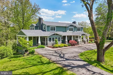 7017 Union Mill Rd, Clifton, VA 20124
