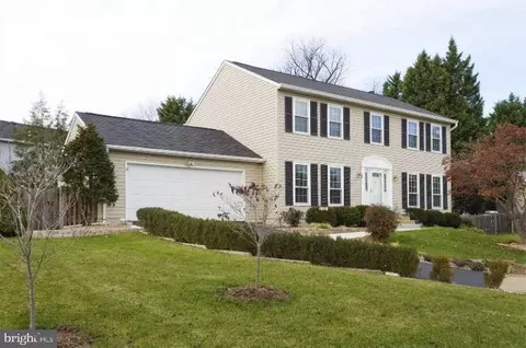 1454 Parkvale Ct, Herndon, VA 20170