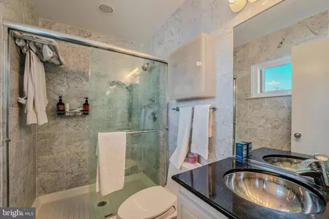 Bath - 2013 Lakewinds Dr, Reston, VA 20191 photo 1 of 1