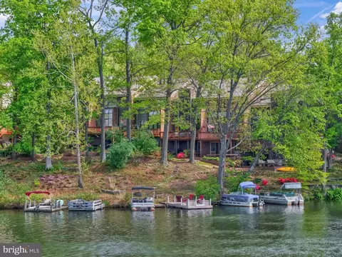 Other - 11024 Thrush Ridge Rd, Reston, VA 20191 photo 14 of 15