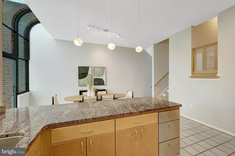 Kitchen - 11024 Thrush Ridge Rd, Reston, VA 20191 photo 6 of 8
