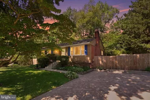 5414 Queensberry Ave, Springfield, VA 22151