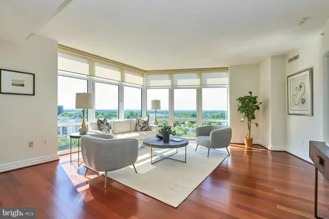 8220 Crestwood Heights Dr #1417, Mclean, VA 22102