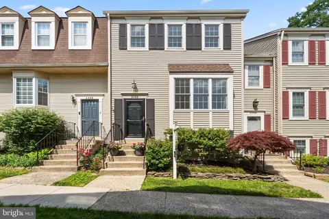 2386 Branleigh Park Ct, Reston, VA 20191