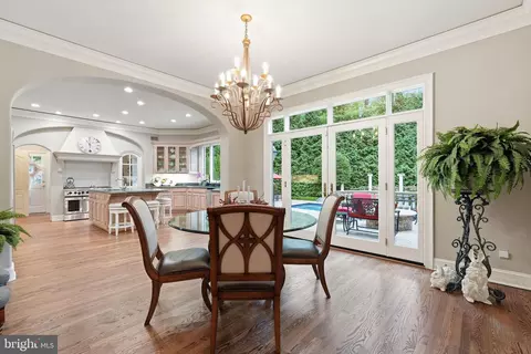 Dining - 1204 Daviswood Dr, Mclean, VA 22102 photo 4 of 4