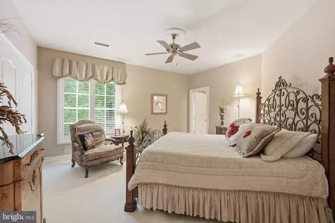 Bedroom - 1204 Daviswood Dr, Mclean, VA 22102 photo 7 of 8