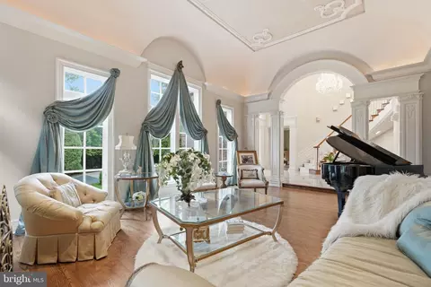 Living - 1204 Daviswood Dr, Mclean, VA 22102 photo 1 of 7