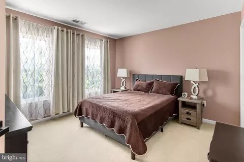 Bedroom - 7304 Hampton Manor Pl, Springfield, VA 22150 photo 4 of 5