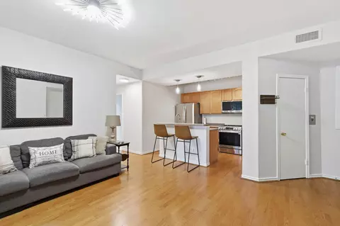 12160 Penderview Ln #1705, Fairfax, VA 22033