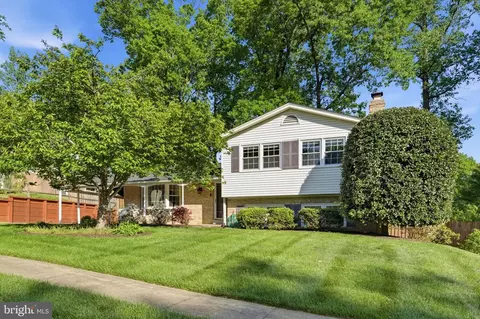 7221 Galgate Dr, Springfield, VA 22153