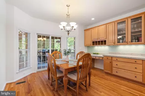 Dining - 8000 Pohick Rd, Springfield, VA 22153 photo 1 of 5