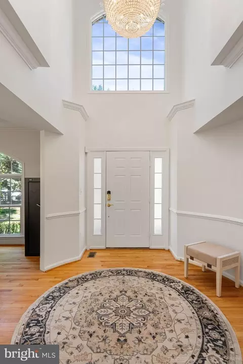 Entry Way - 8000 Pohick Rd, Springfield, VA 22153 photo 1 of 6