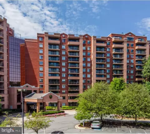 2230 George C Marshall Dr #806, Falls Church, VA 22043