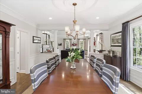 Dining - 6441 Georgetown Pike, Mclean, VA 22101 photo 3 of 3