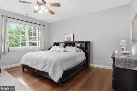 Bedroom - 6441 Georgetown Pike, Mclean, VA 22101 photo 4 of 11