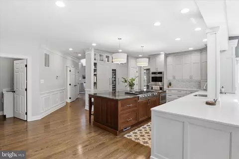 Kitchen - 6441 Georgetown Pike, Mclean, VA 22101 photo 3 of 11