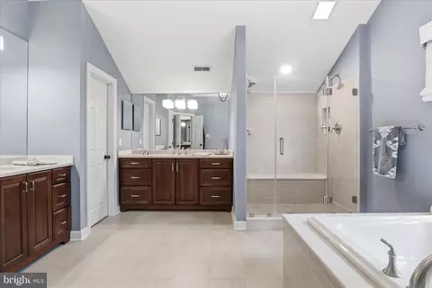 Bath - 6441 Georgetown Pike, Mclean, VA 22101 photo 1 of 10