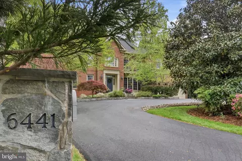 Exterior - 6441 Georgetown Pike, Mclean, VA 22101 photo 3 of 11