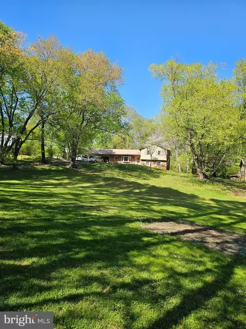 3059 Fox Mill Rd, Oakton, VA 22124