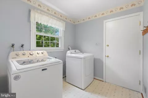 Other - 7824 Water Valley Ct, Springfield, VA 22153 photo 4 of 10