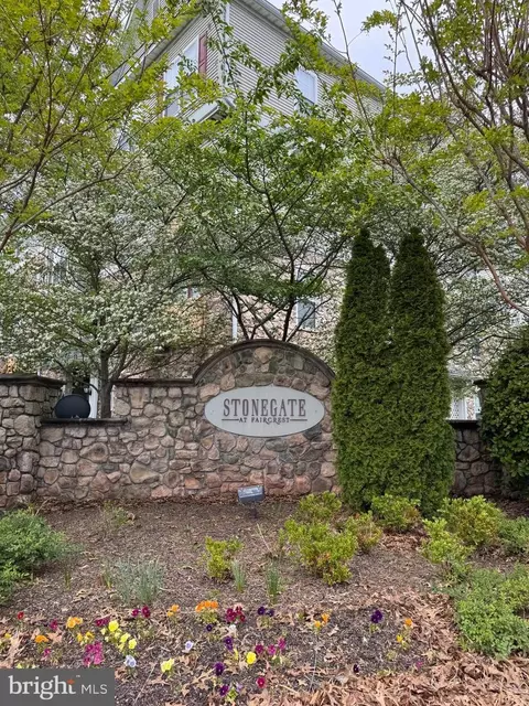 5170 F William Colin Ct #F, Centreville, VA 20120