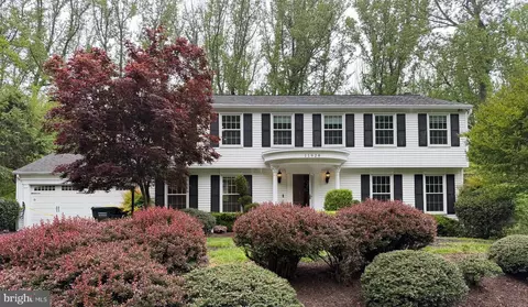 11928 Appling Valley Rd, Fairfax, VA 22030