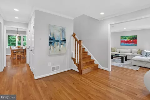 Entry Way - 7303 Yates Ct, Mclean, VA 22101 photo 2 of 4