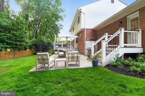 Exterior - 7303 Yates Ct, Mclean, VA 22101 photo 5 of 5