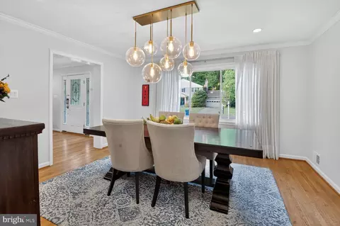 Dining - 7303 Yates Ct, Mclean, VA 22101 photo 4 of 6