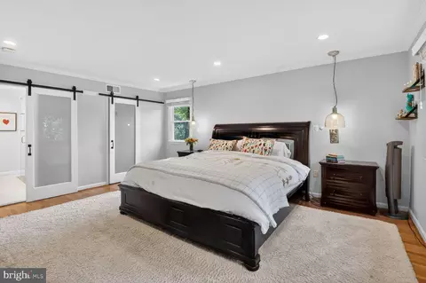 Bedroom - 7303 Yates Ct, Mclean, VA 22101 photo 2 of 5