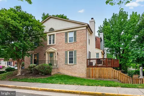 6124 Wellington Commons Dr, Alexandria, VA 22310