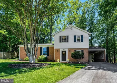 4203 Kings Mill Ln, Annandale, VA 22003