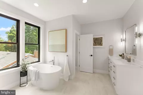 1915 Great Falls St, Mclean, VA 22101 photo 54