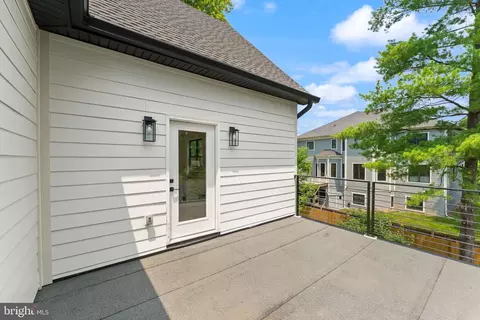 1915 Great Falls St, Mclean, VA 22101 photo 50