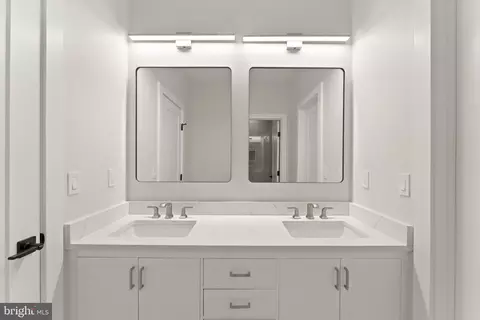 1915 Great Falls St, Mclean, VA 22101 photo 67