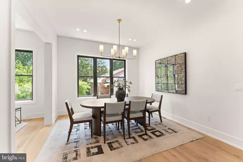 1915 Great Falls St, Mclean, VA 22101 photo 29