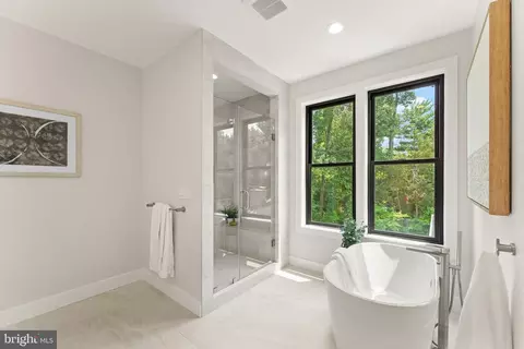 1915 Great Falls St, Mclean, VA 22101 photo 51