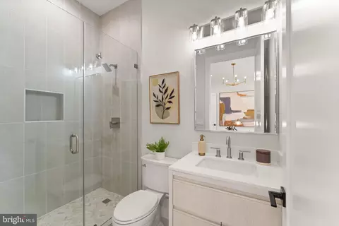 1915 Great Falls St, Mclean, VA 22101 photo 39