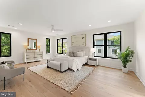 1915 Great Falls St, Mclean, VA 22101 photo 45