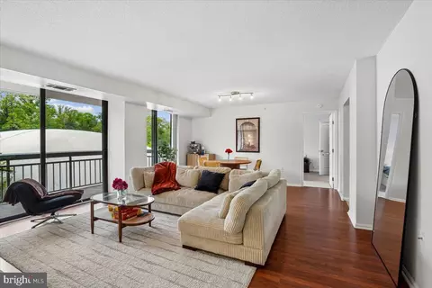 2230 George C Marshall Dr #512, Falls Church, VA 22043