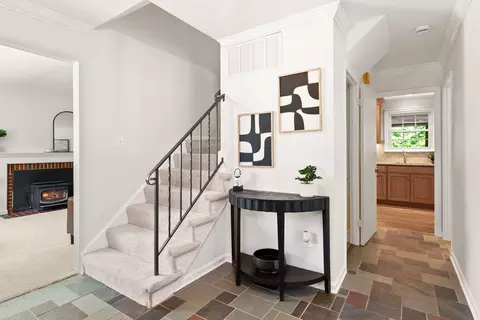 Entry Way - 7137 Game Lord Dr, Springfield, VA 22153 photo 1 of 3