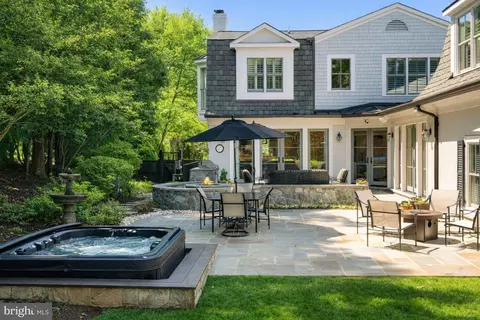 1105 Harvey Rd, Mclean, VA 22101 photo 5
