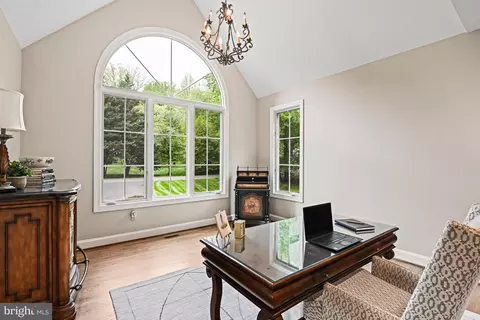Other - 1109 Nielson Ct, Mclean, VA 22102 photo 3 of 27