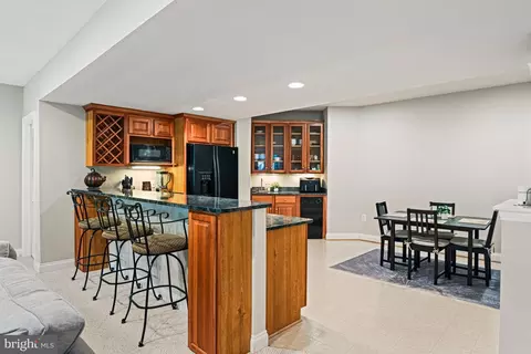 Kitchen - 1109 Nielson Ct, Mclean, VA 22102 photo 10 of 11