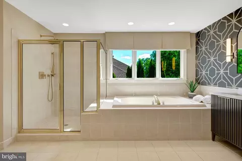Bath - 1387 Cameron Heath Dr, Reston, VA 20194 photo 4 of 9