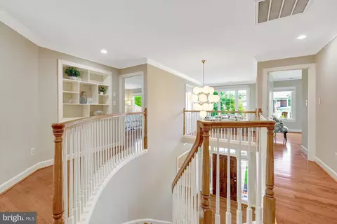 Entry Way - 1387 Cameron Heath Dr, Reston, VA 20194 photo 5 of 7