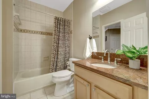 Bath - 1387 Cameron Heath Dr, Reston, VA 20194 photo 9 of 9