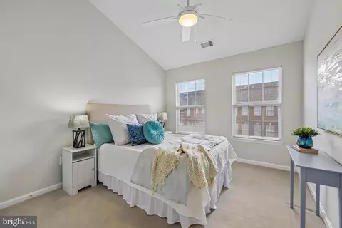 Bedroom - 2625 Tarleton Corner Dr, Herndon, VA 20171 photo 1 of 10
